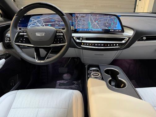 2026 Cadillac LYRIQ Sport