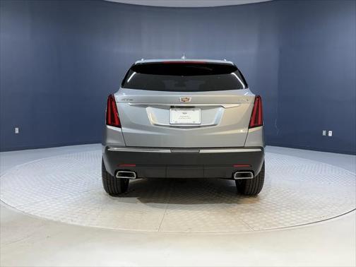 2025 Cadillac XT5 Luxury