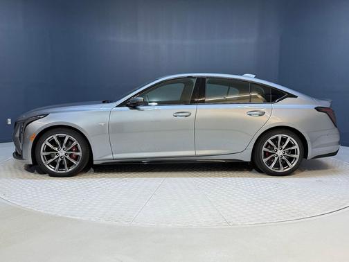 2025 Cadillac CT5 Sport