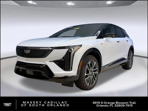 Vibrant White Tricoat 2026 Cadillac OPTIQ Sport