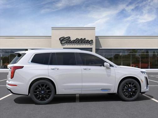2025 Cadillac XT6 Luxury FWD