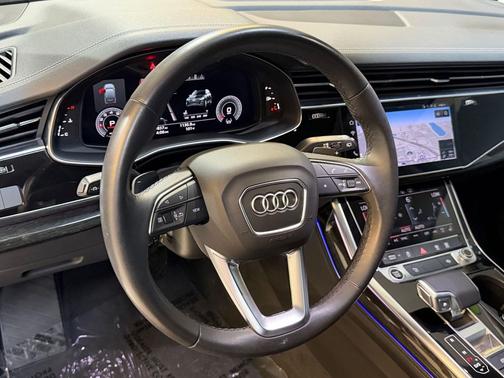 White 2023 Audi Q7 45 Premium Plus