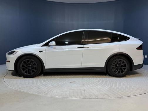 2024 Tesla Model X Long Range