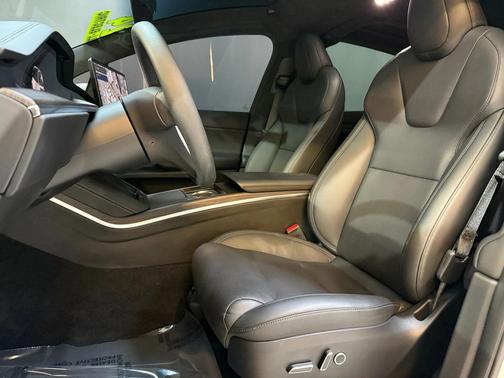 2024 Tesla Model X Long Range