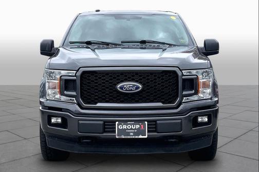 Magnetic Metallic 2018 Ford F-150 XL