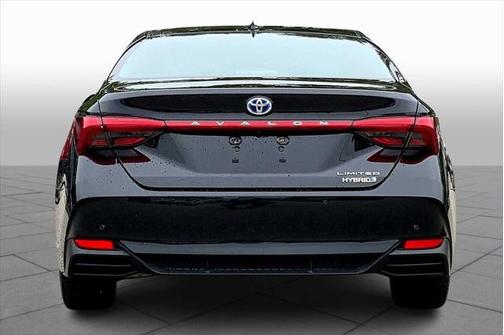 2019 Toyota Avalon Hybrid Limited