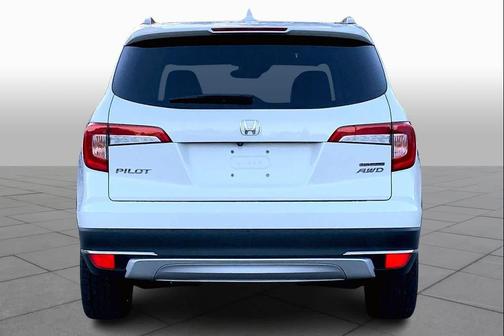 2020 Honda Pilot Touring 8-Passenger