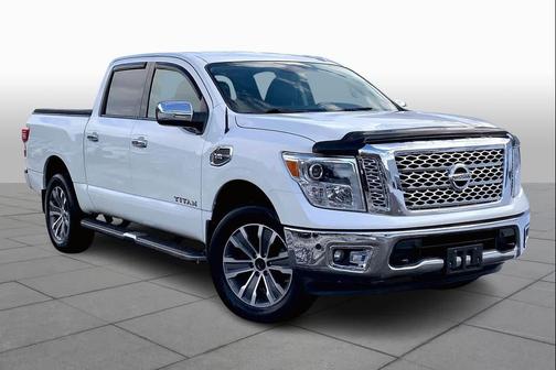 2017 Nissan Titan SL