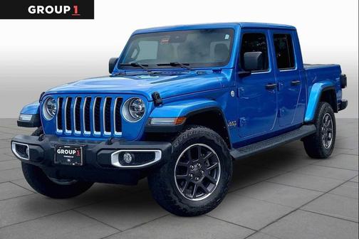 Hydro Blue Pearlcoat 2021 Jeep Gladiator Overland