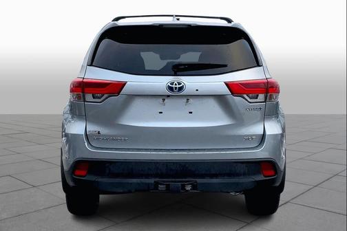 2019 Toyota Highlander Hybrid XLE