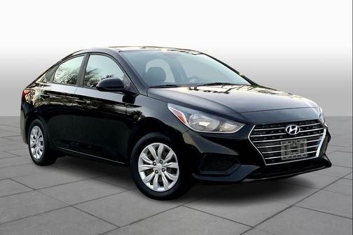 2019 Hyundai Accent SE