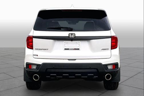 Platinum White Pearl 2023 Honda Passport AWD EX-L