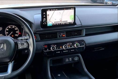 2023 Honda Pilot Touring 8-Passenger