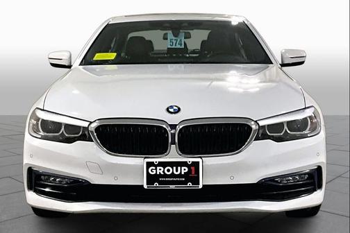 Alpine White 2018 BMW 530 xDrive