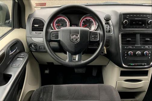 2014 Dodge Grand Caravan AVP/SE