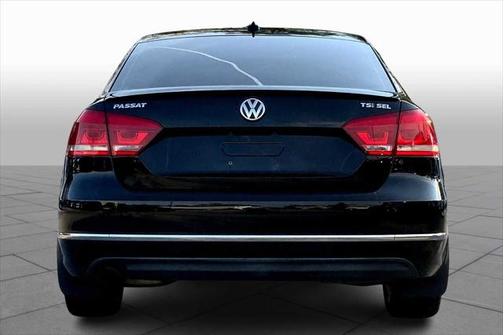 2015 Volkswagen Passat 1.8T Auto SEL Premium