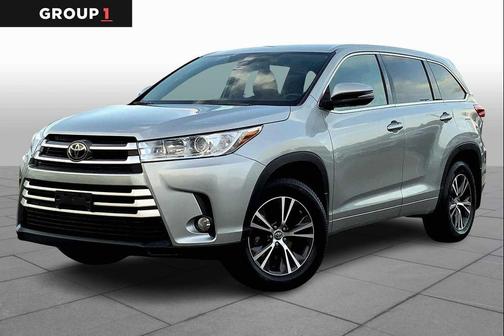 2017 Toyota Highlander LE Plus
