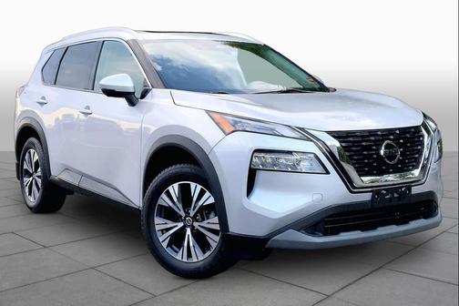 Brilliant Silver Metallic 2021 Nissan Rogue SV