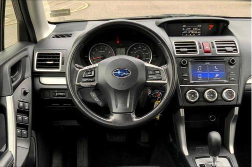 2016 Subaru Forester 2.5i