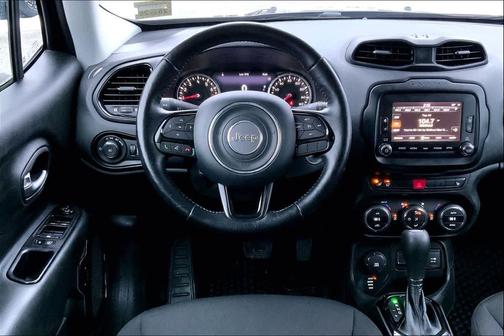 2017 Jeep Renegade Altitude