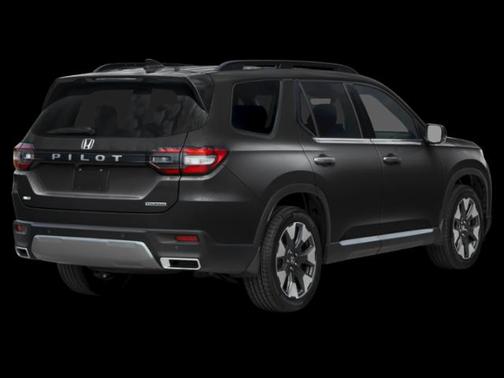 Crystal Black Pearl 2026 Honda Pilot Touring 8-Passenger