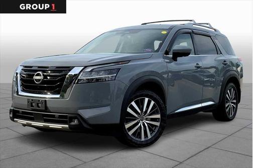 2022 Nissan Pathfinder Platinum 4WD