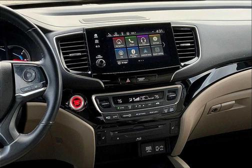 2019 Honda Pilot Touring 8-Passenger
