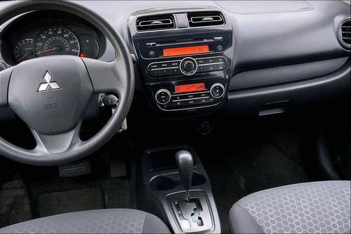2014 Mitsubishi Mirage DE