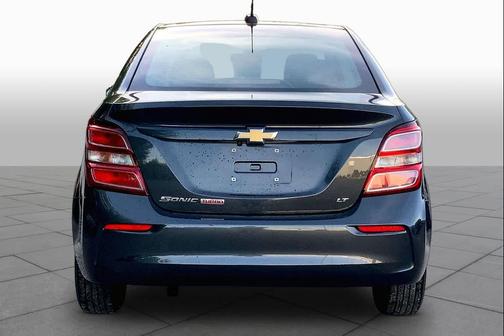 Nightfall Gray Metallic 2017 Chevrolet Sonic LT