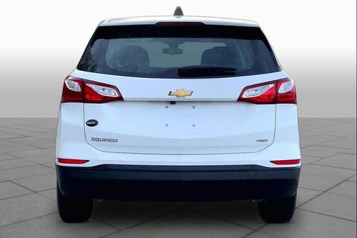 Summit White 2020 Chevrolet Equinox LS