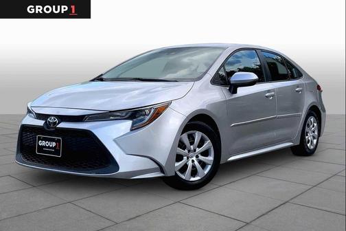 Classic Silver Metallic 2020 Toyota Corolla LE
