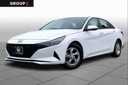 2023 Hyundai ELANTRA SE