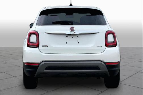 Bianco Gelato (White Clear Coat) 2019 FIAT 500X Trekking
