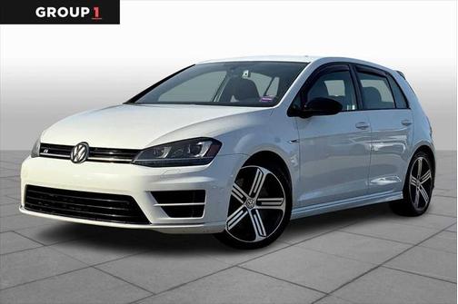 2016 Volkswagen Golf R 4-Door