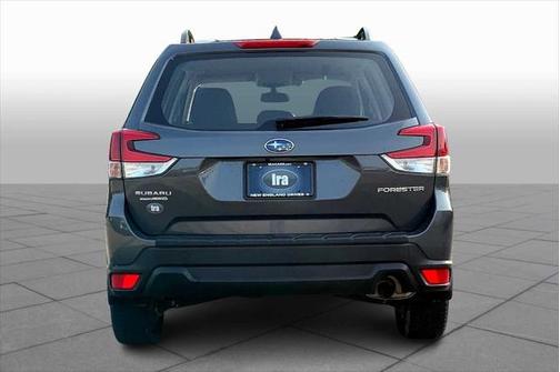 2021 Subaru Forester Base