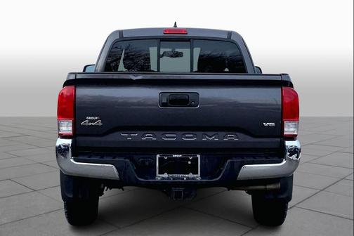 2016 Toyota Tacoma SR5