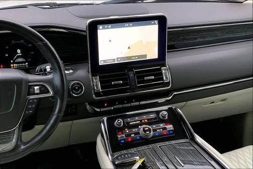 2018 Lincoln Navigator Black Label