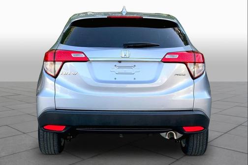 Lunar Silver Metallic 2020 Honda HR-V LX