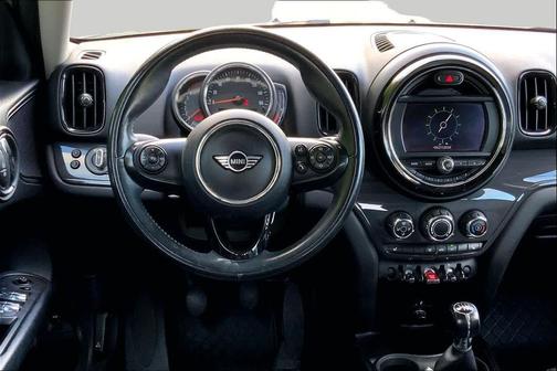 Moonwalk Grey Metallic 2019 MINI Countryman Cooper ALL4