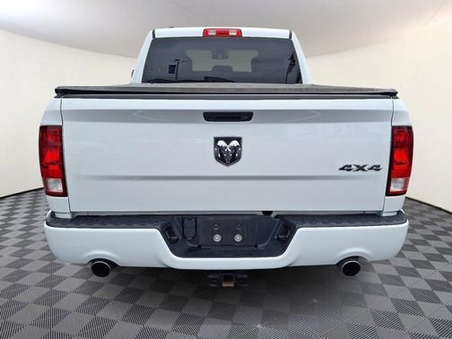 2018 RAM 1500 ST