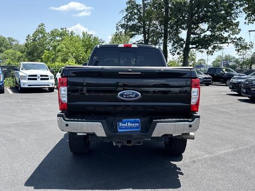 2017 Ford F-350 LARIAT SUPER DUTY