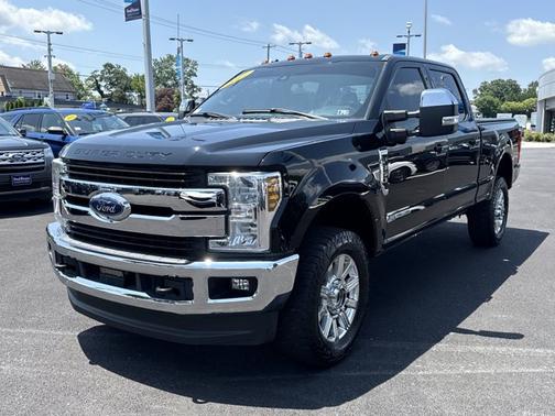 2017 Ford F-350 LARIAT SUPER DUTY
