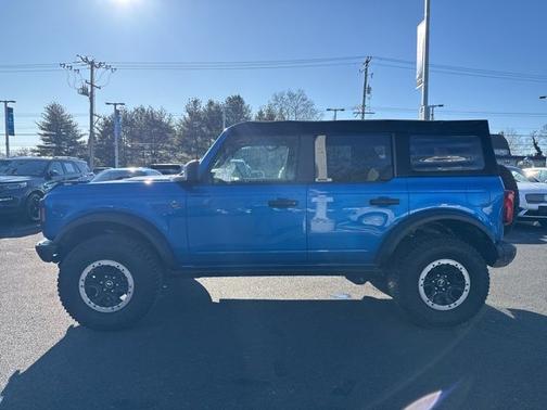 2022 Ford Bronco BLACK DIAMOND