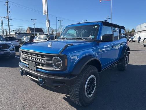2022 Ford Bronco BLACK DIAMOND