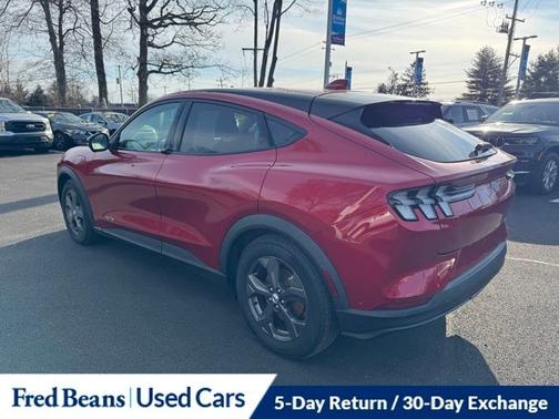 2021 Ford Mustang Mach-E SELECT