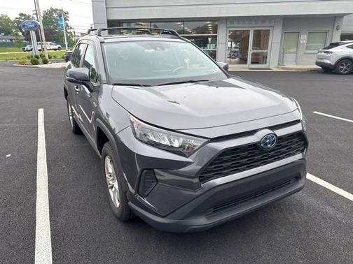 2021 Toyota RAV4 LE