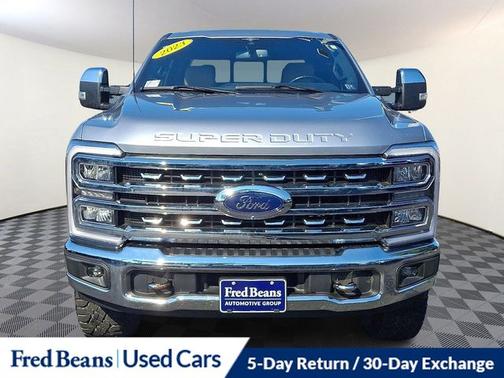 2023 Ford F-350 LARIAT SUPER DUTY