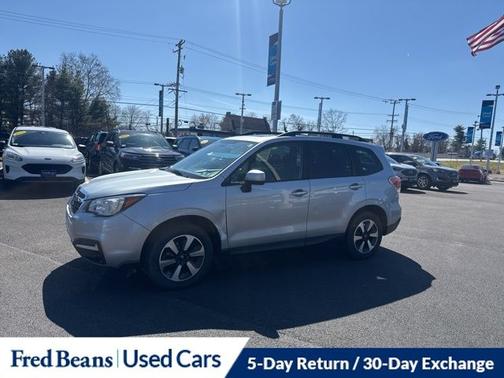 Ice Silver Metallic 2017 Subaru Forester 2.5I PREMIUM