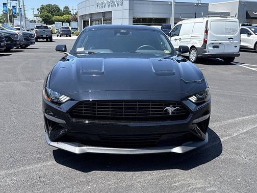 2021 Ford Mustang ECOBOOST