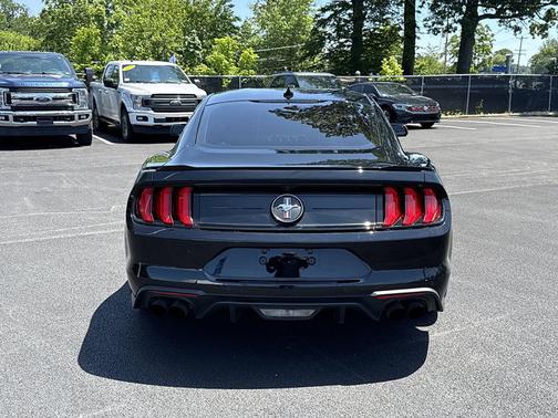 2021 Ford Mustang ECOBOOST